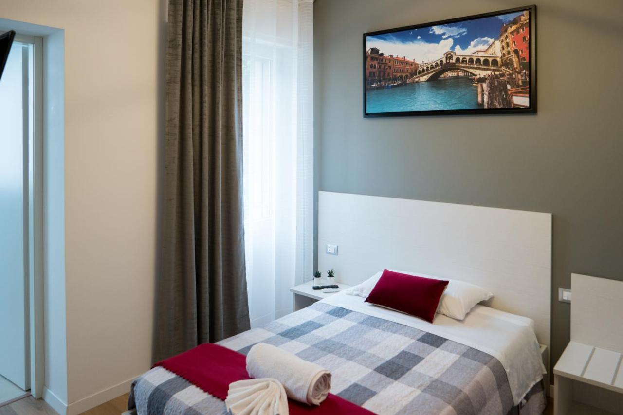 Venice Rooms Mestre Exterior photo