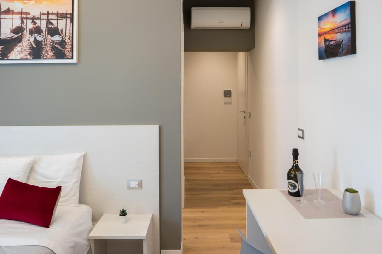 Venice Rooms Mestre Exterior photo